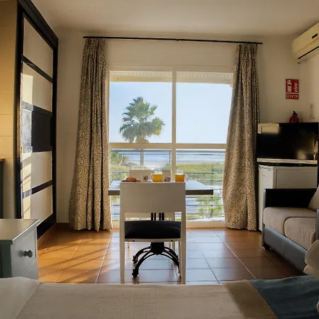 Playa Conil - Beachfront & Hotel