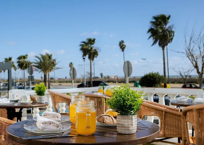 酒店 Playa Conil - Beachfront &